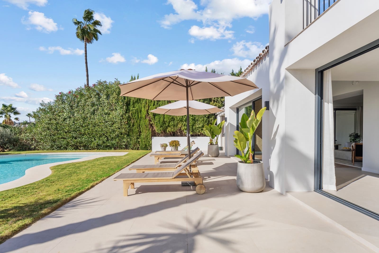 4 Zimmer Villa zu verkaufen in Marbella mit Pool Garage - 2.895.000 € (Ref: 9860504)