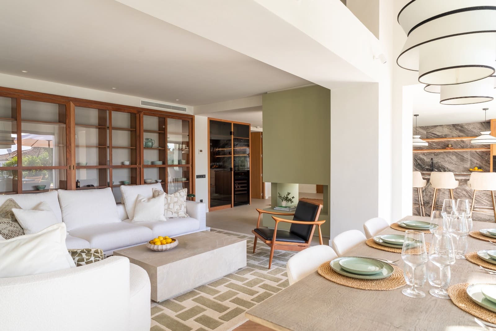 4 Zimmer Villa zu verkaufen in Marbella mit Pool Garage - 2.895.000 € (Ref: 9860504)