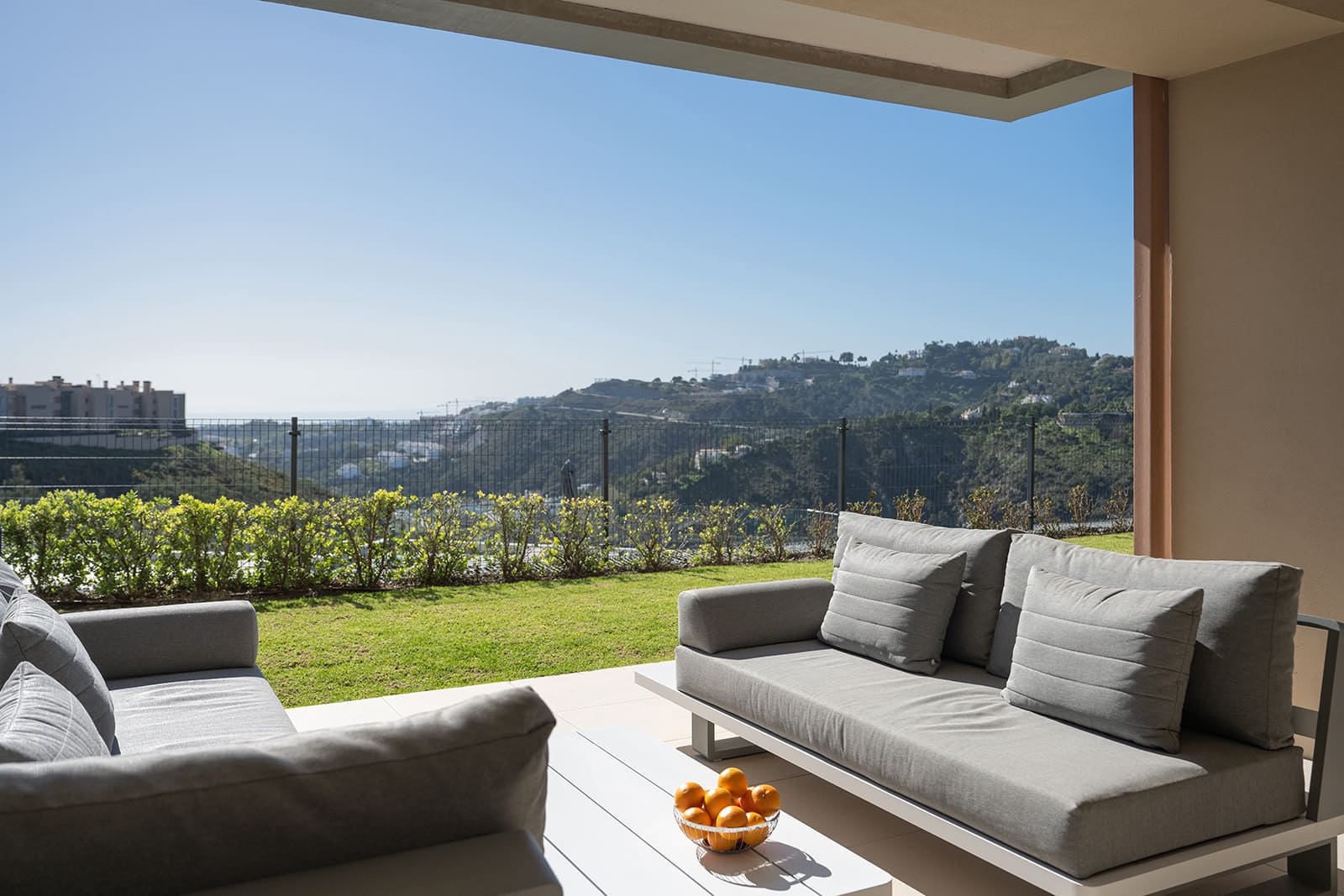 3 chambre Appartement à vendre à Benahavis avec piscine garage - 1 290 000 € (Ref: 9860505)