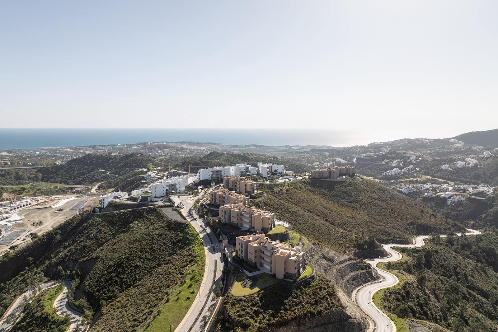 3 chambre Appartement à vendre à Benahavis avec piscine garage - 1 290 000 € (Ref: 9860505)