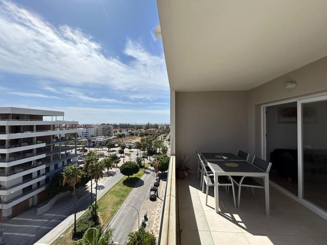 3 chambre Appartement à vendre à Nueva Andalucia, Marbella avec piscine garage - 435 000 € (Ref: 9860507)