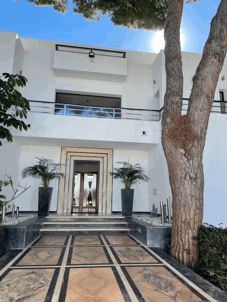 8 soveværelse Villa til salg i Marbella med swimmingpool garage - € 4.750.000 (Ref: 9860508)