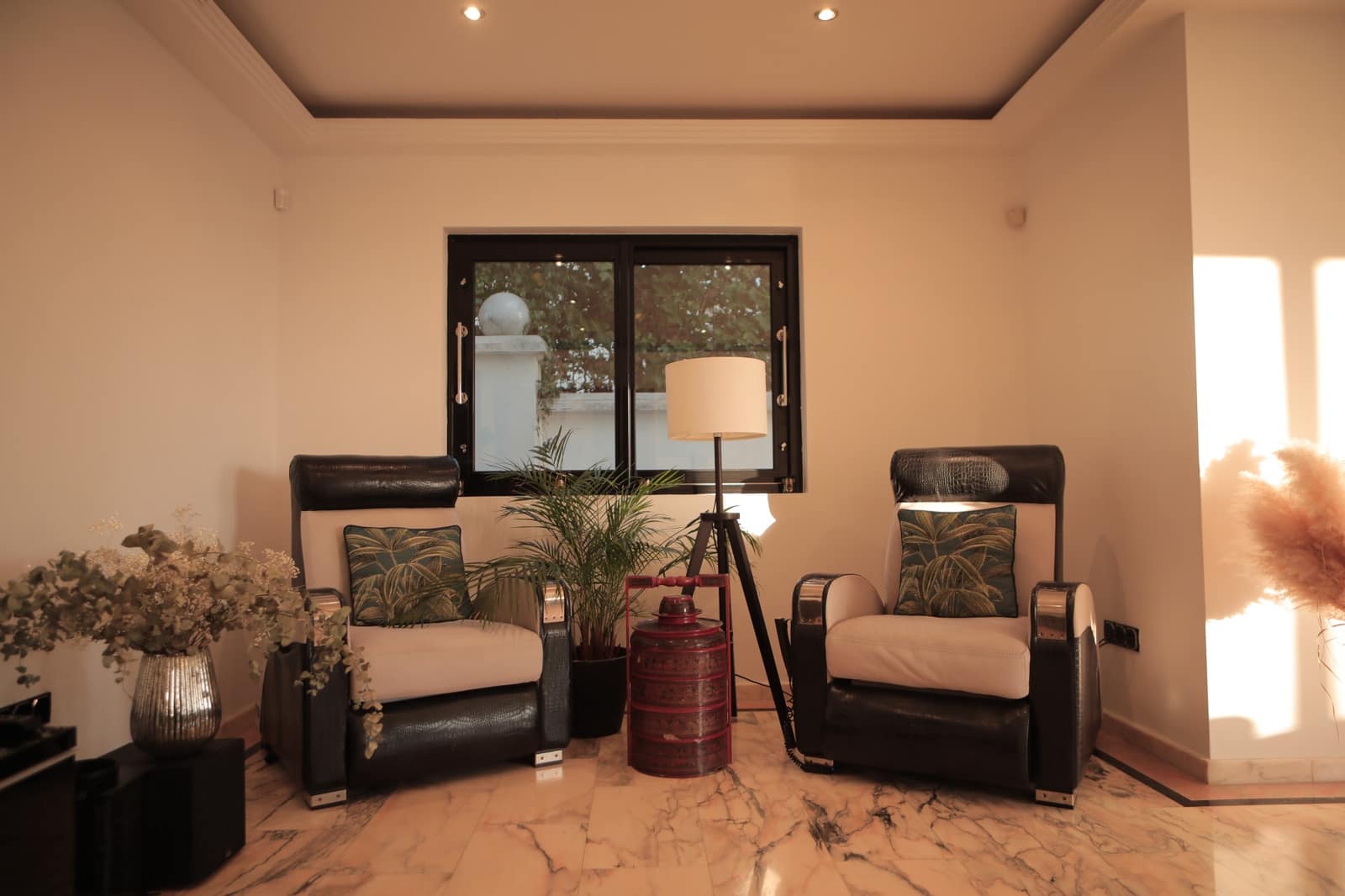 8 soveværelse Villa til salg i Marbella med swimmingpool garage - € 4.750.000 (Ref: 9860508)