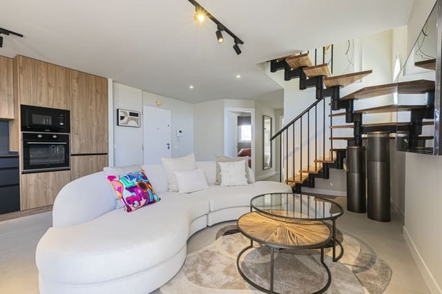 3 slaapkamer Penthouse te koop in Nueva Andalucía Centro, Marbella met zwembad garage - € 755.000 (Ref: 9860513)