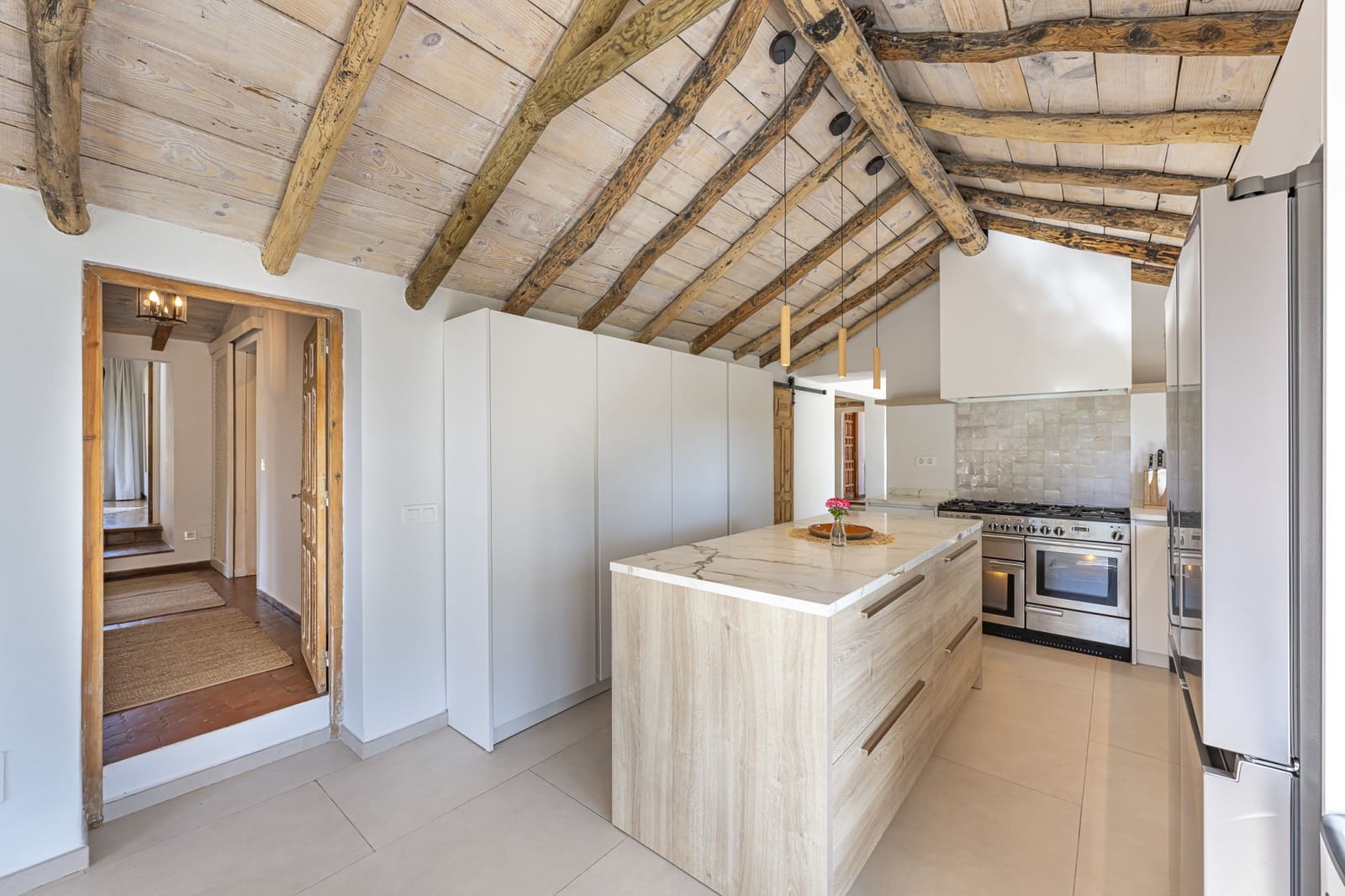 4 slaapkamer Villa te koop in San Pedro de Alcantara met zwembad garage - € 1.650.000 (Ref: 9860514)