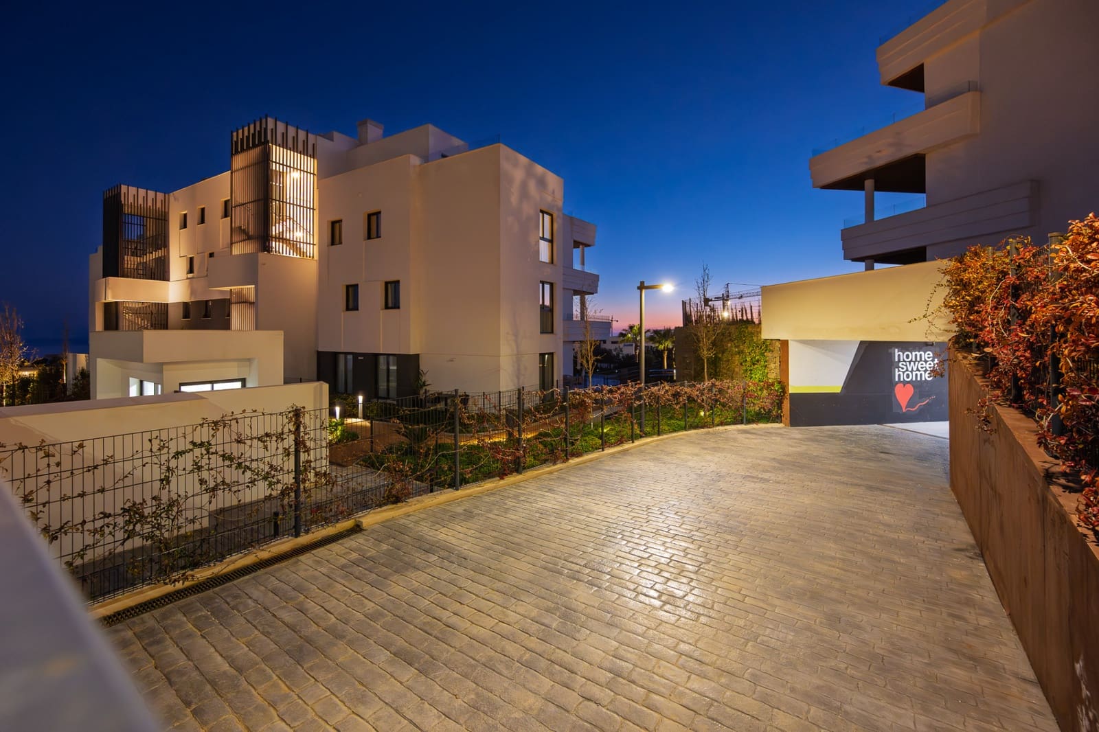 3 slaapkamer Appartement te koop in Fuengirola met zwembad garage - € 795.000 (Ref: 9860539)