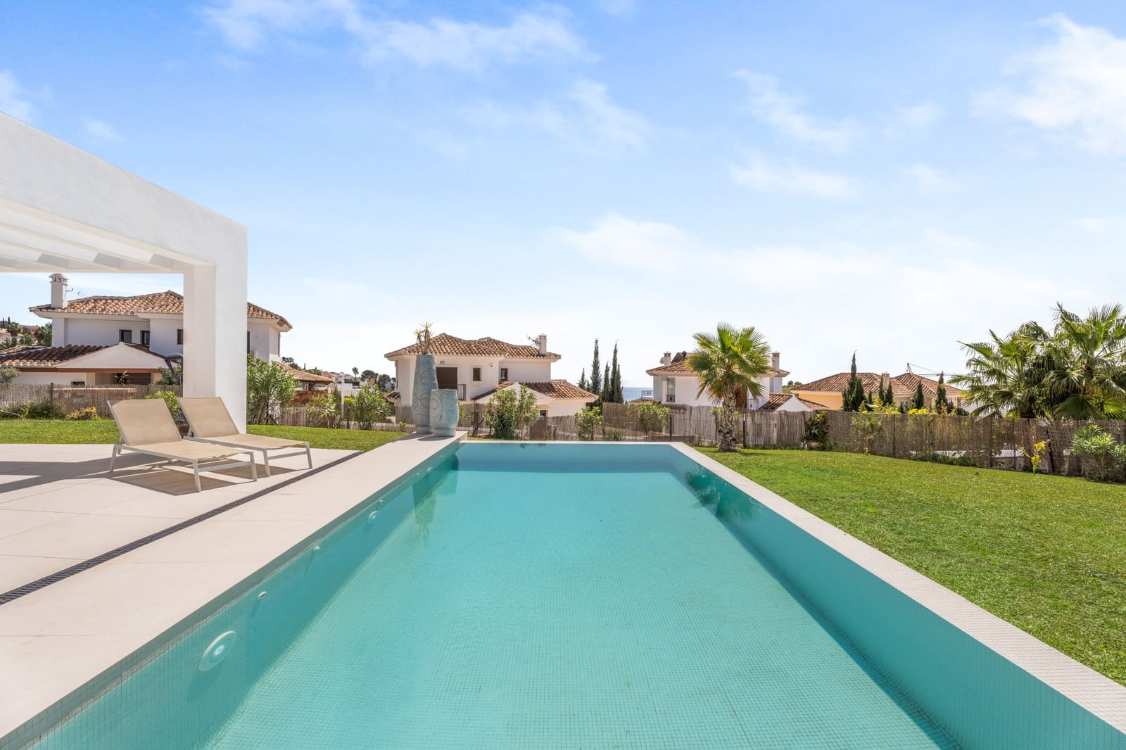 Chalet de 4 habitaciones en Mijas en venta con piscina garaje - 1.450.000 € (Ref: 9860541)