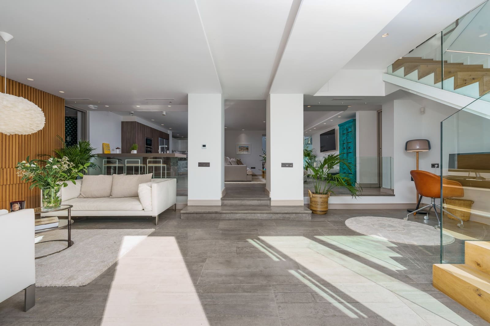 5 slaapkamer Villa te koop in Marbella met zwembad garage - € 2.490.000 (Ref: 9860544)