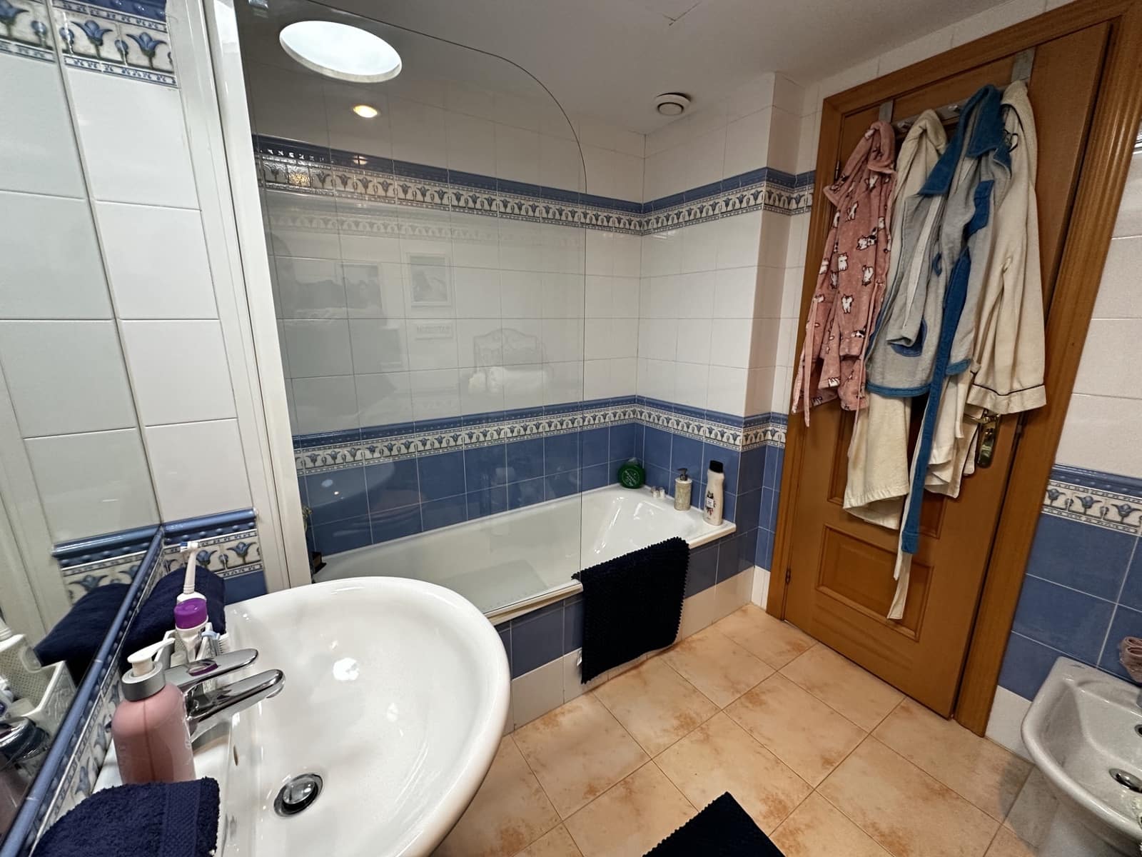 2 chambre Appartement à vendre à Estepona avec piscine garage - 349 000 € (Ref: 9860549)