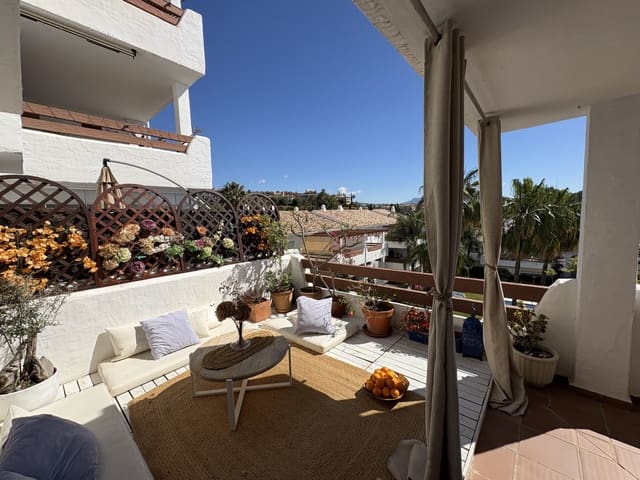 2 chambre Appartement à vendre à La Concha - Resina Golf, Estepona avec piscine garage - 349 000 € (Ref: 9860549)