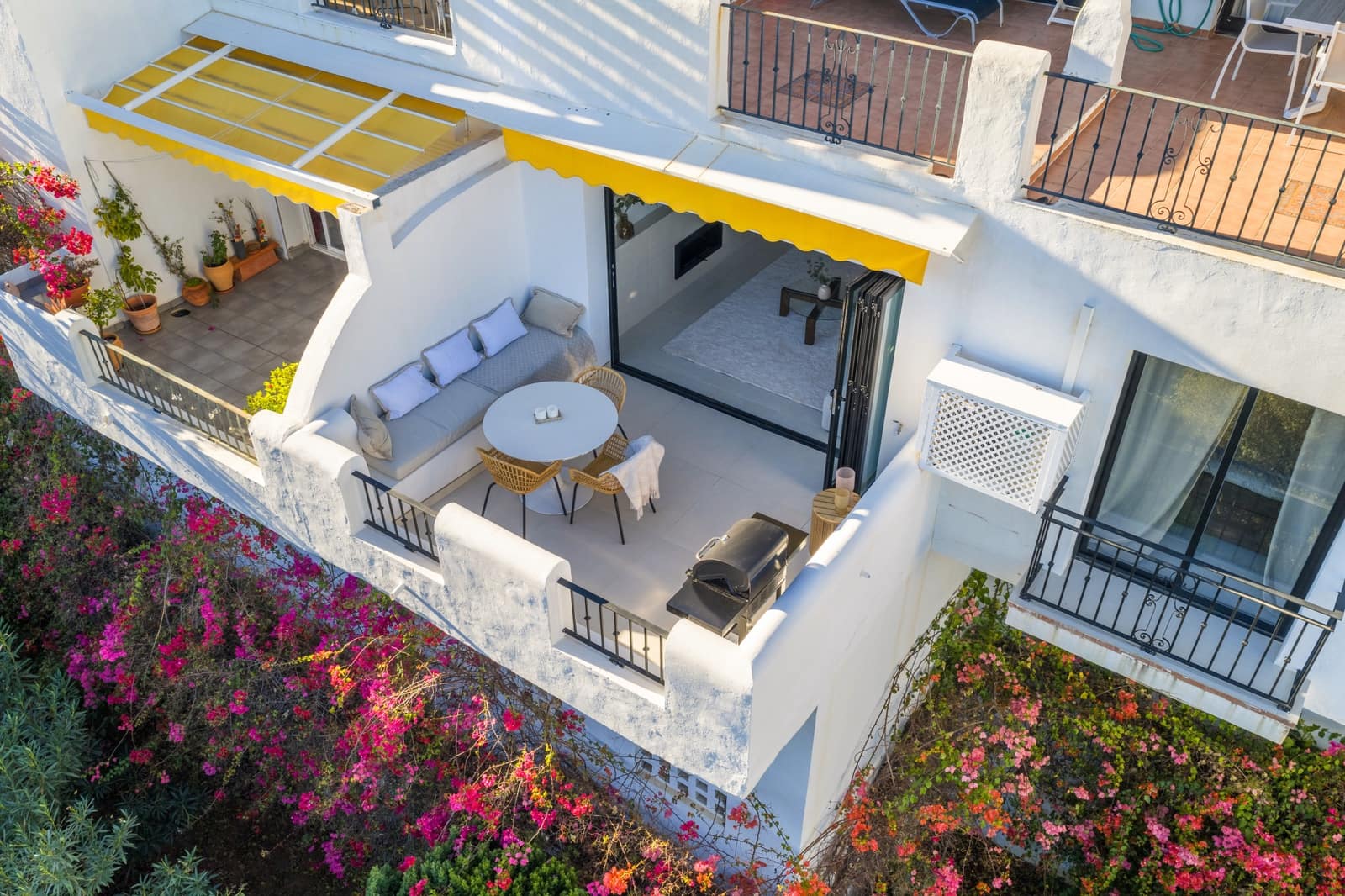3 soveværelse Lejlighed til salg i Benahavis med swimmingpool garage - € 599.000 (Ref: 9860554)