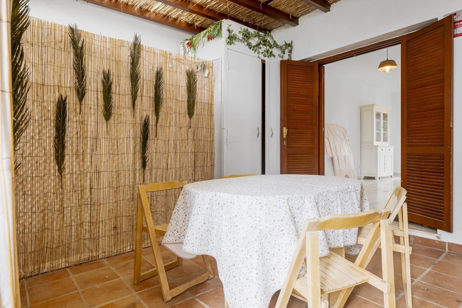 2 soveværelse Byhus til salg i Estepona med swimmingpool garage - € 469.000 (Ref: 9860556)