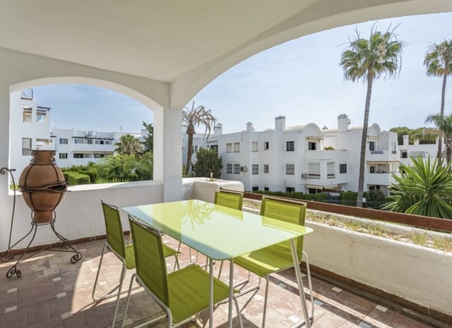 3 makuuhuone Huoneisto myytävänä paikassa El Paraiso, Estepona mukana uima-altaan 
autotalli - 374 950 € (Ref: 9860558)