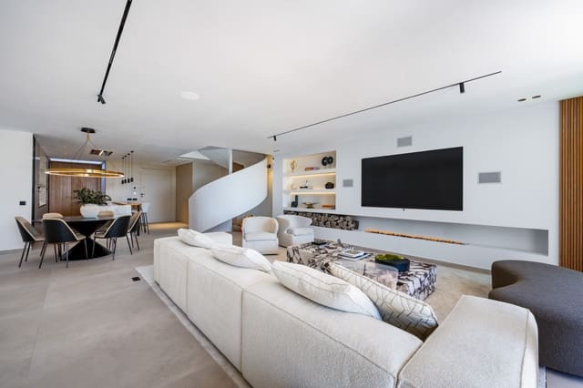 4 soverom Hus til salgs i La Quinta, Benahavís med svømmebasseng garasje - € 1 495 000 (Ref: 9860562)