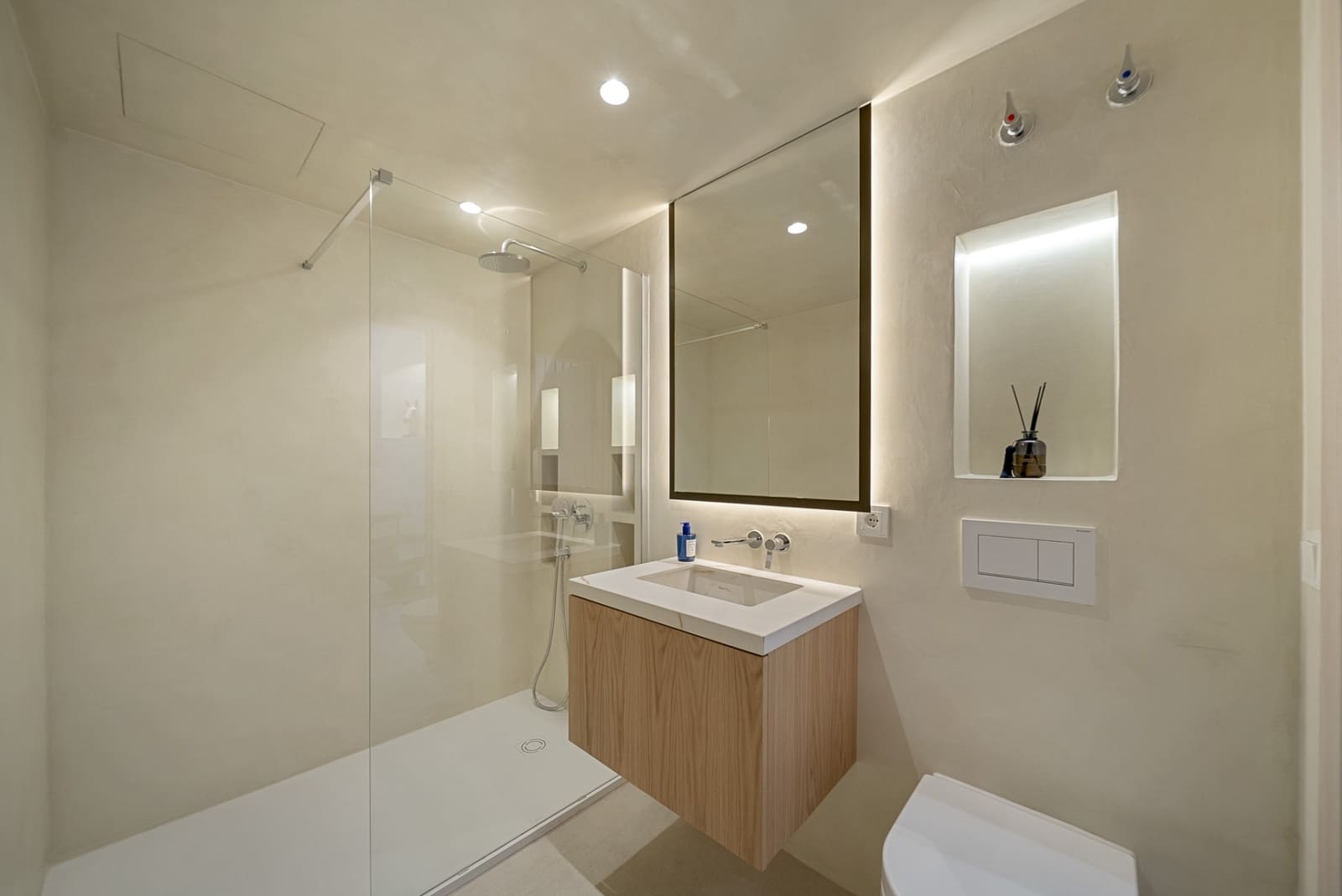 3 slaapkamer Huis te koop in Marbella met zwembad garage - € 1.495.000 (Ref: 9861686)