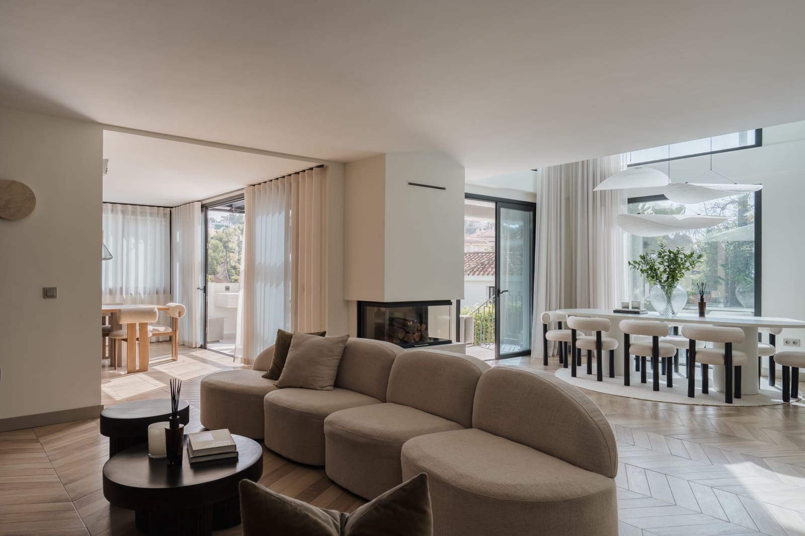 5 sypialnia Willa na sprzedaż w Marbella z basenem garażem - 3 250 000 € (Ref: 9861693)