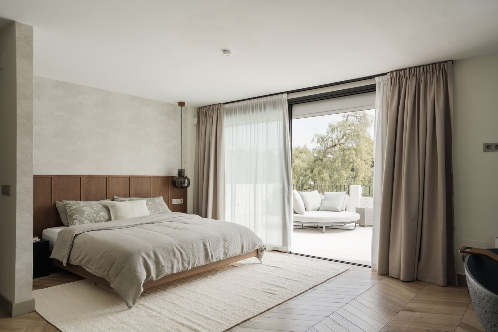 5 sypialnia Willa na sprzedaż w Marbella z basenem garażem - 3 250 000 € (Ref: 9861693)