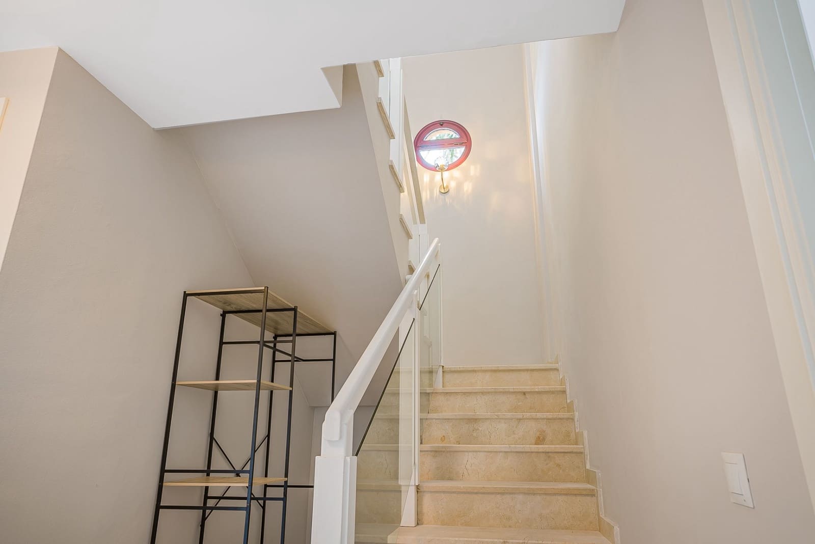 3 slaapkamer Huis te koop in El Paraiso met zwembad garage - € 397.000 (Ref: 9864962)