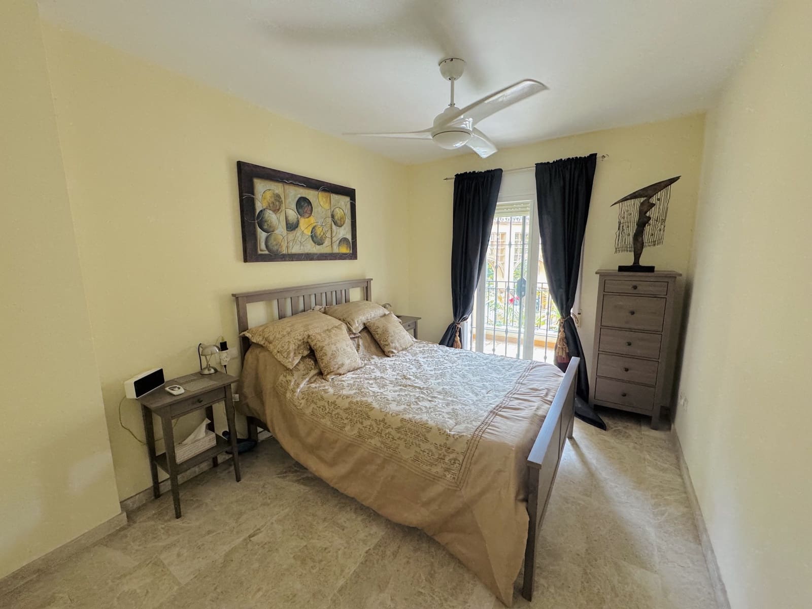2 quarto Apartamento para venda em Nueva Andalucia com piscina garagem - 395 000 € (Ref: 9864963)