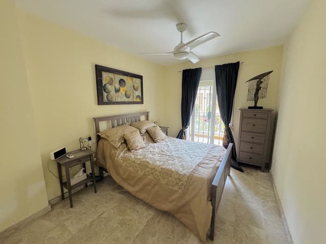 2 quarto Apartamento para venda em Nueva Andalucía Centro, Marbella com piscina garagem - 395 000 € (Ref: 9864963)