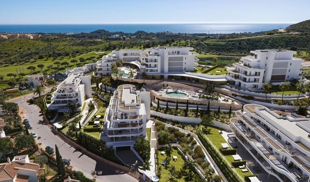 Ático de 3 habitaciones en La Cala de Mijas, Mijas en venta con piscina - 745.000 € (Ref: 9864965)