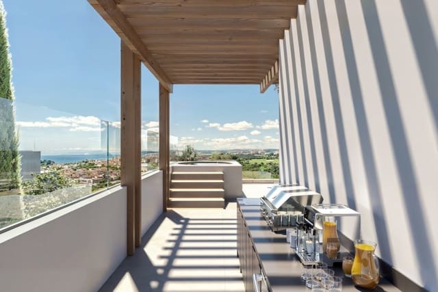 4 sypialnia Willa na sprzedaż w Seghers, Estepona z basenem garażem - 2 195 000 € (Ref: 9868395)