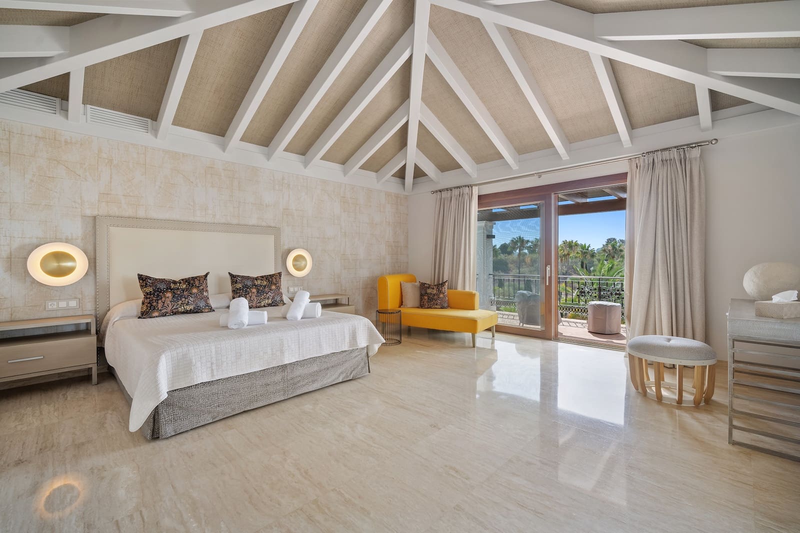 16 soveværelse Villa til salg i Benahavis med swimmingpool garage - € 13.950.000 (Ref: 9878189)