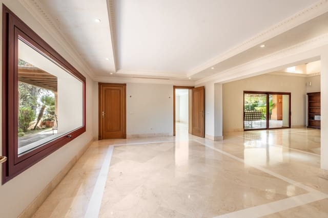 5 sovrum Villa till salu i Sierra Blanca, Marbella med pool garage - 4 900 000 € (Ref: 9884307)