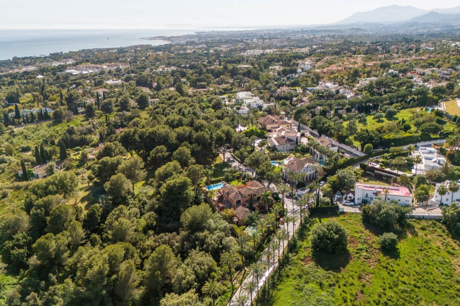 5 slaapkamer Villa te koop in Marbella met zwembad garage - € 4.900.000 (Ref: 9884307)