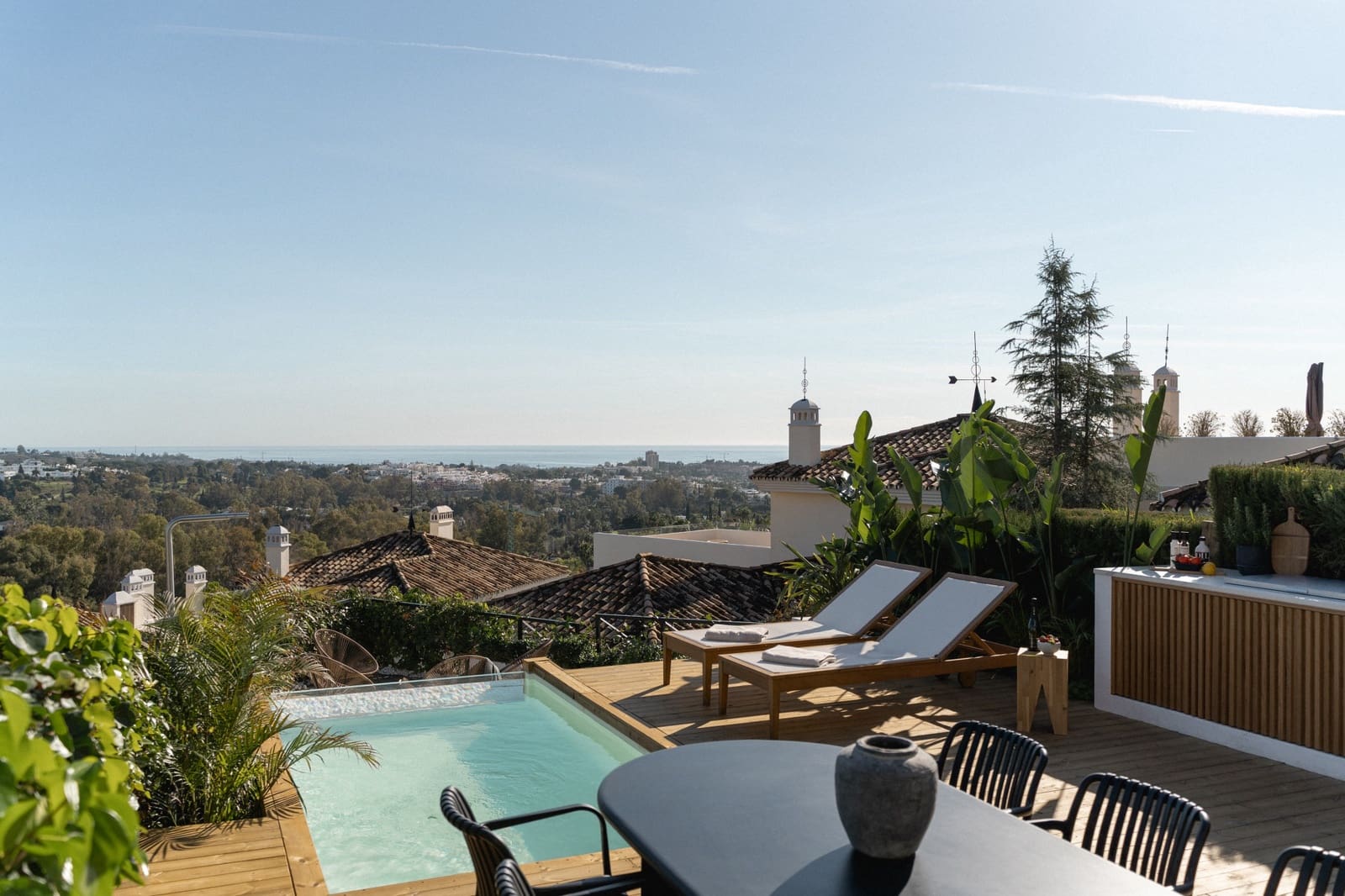 3 soveværelse Lejlighed til salg i Nueva Andalucia med swimmingpool garage - € 1.149.000 (Ref: 9889949)