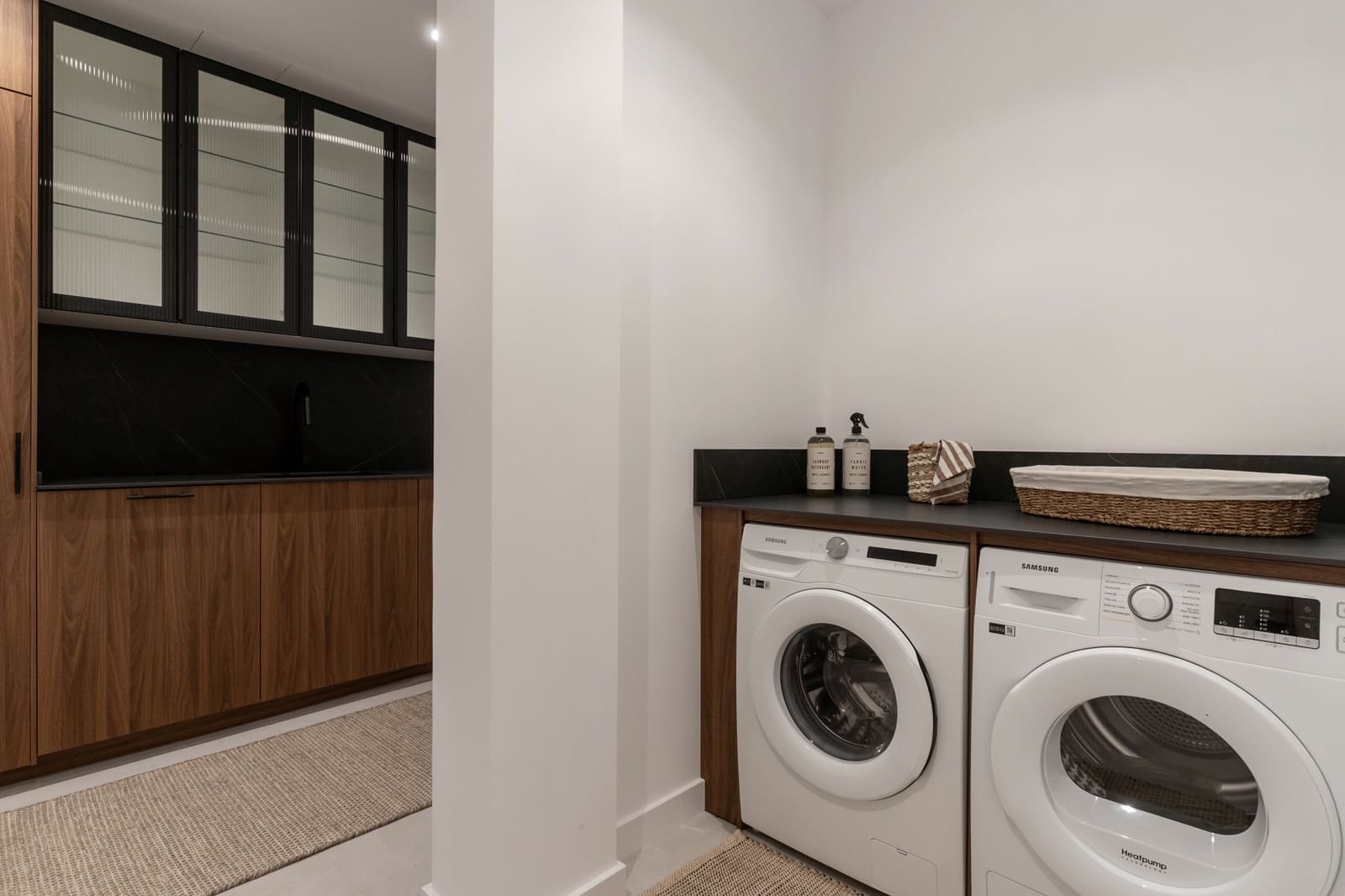 5 sypialnia Willa na sprzedaż w Nueva Andalucia z basenem garażem - 3 295 000 € (Ref: 9889950)