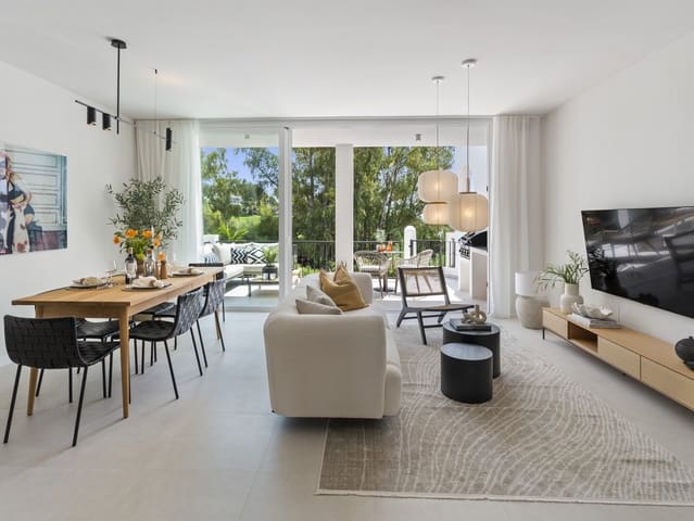4 bedroom Townhouse for sale in Aloha Golf, Marbella with pool garage - € 849,000 (Ref: 9891879)