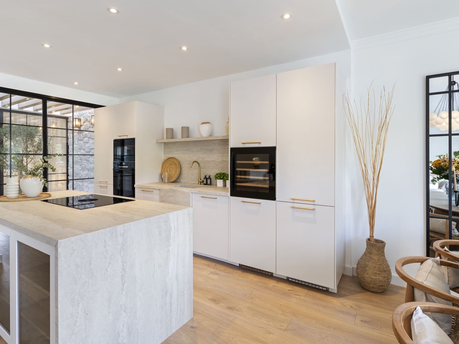 4 soveværelse Byhus til salg i La Quinta med swimmingpool garage - € 899.000 (Ref: 9891880)