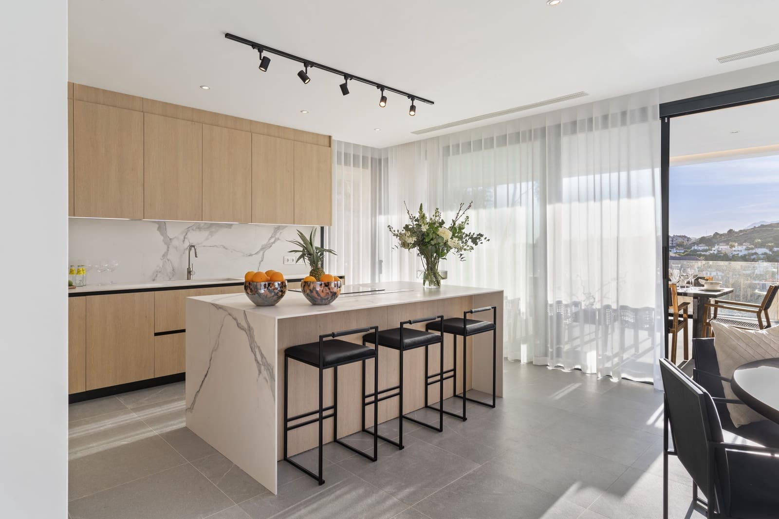 Chalet de 5 habitaciones en Nueva Andalucia en venta con piscina garaje - 2.495.000 € (Ref: 9891881)