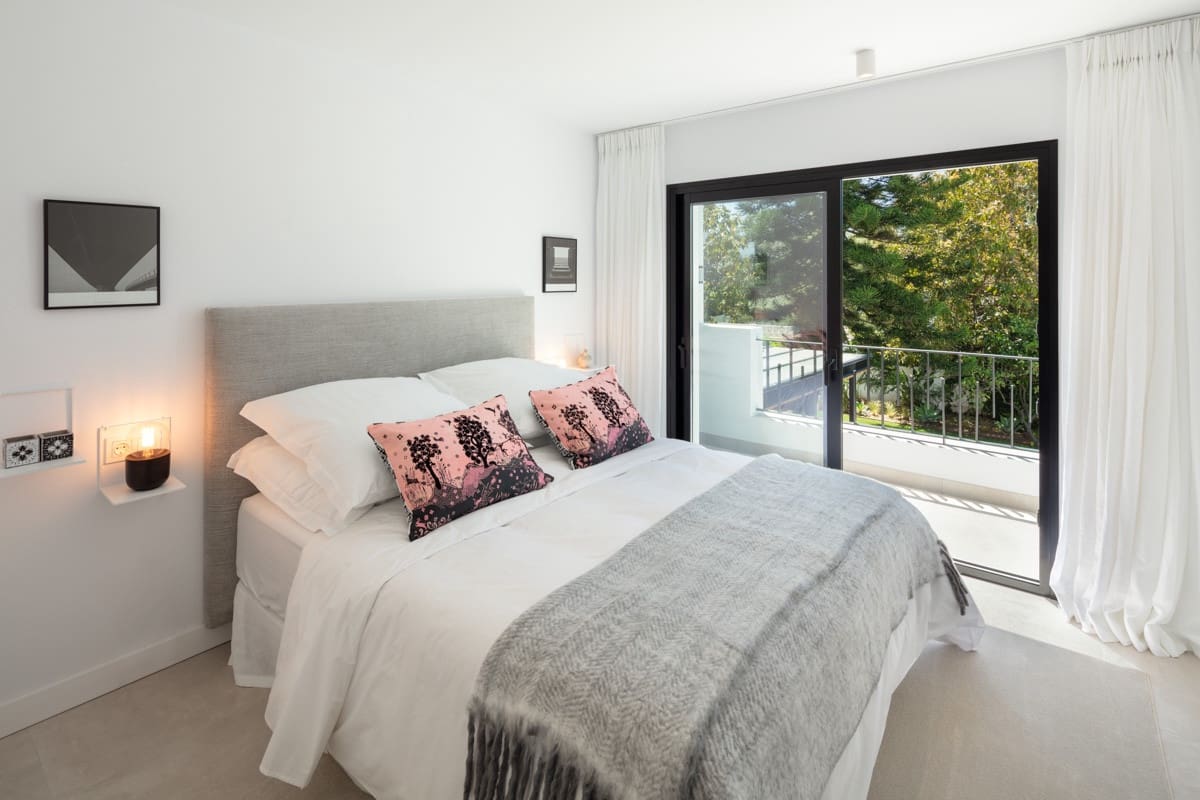 4 soverom Villa til salgs i Puerto Banus med svømmebasseng garasje - € 3 250 000 (Ref: 9891885)