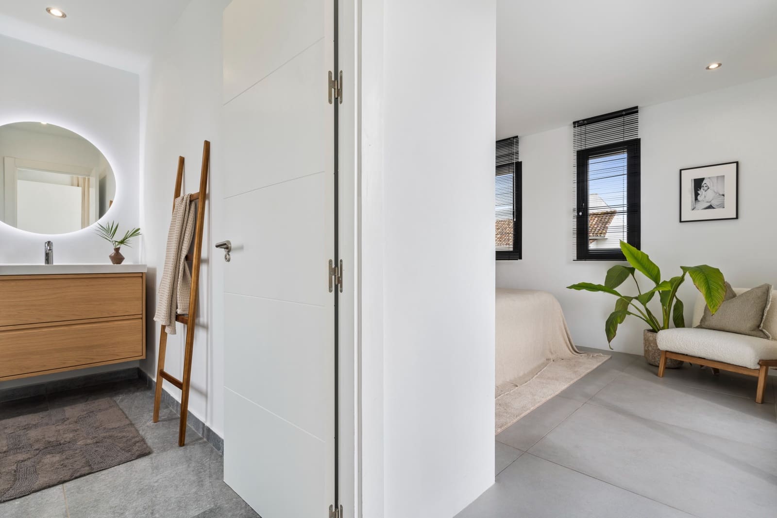 3 chambre Villa/Maison à vendre à Nueva Andalucia avec piscine garage - 1 625 000 € (Ref: 9891887)