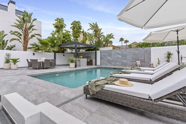 3 camera da letto Villa in vendita in Las Brisas, Marbella con piscina garage - 1.625.000 € (Rif: 9891887)