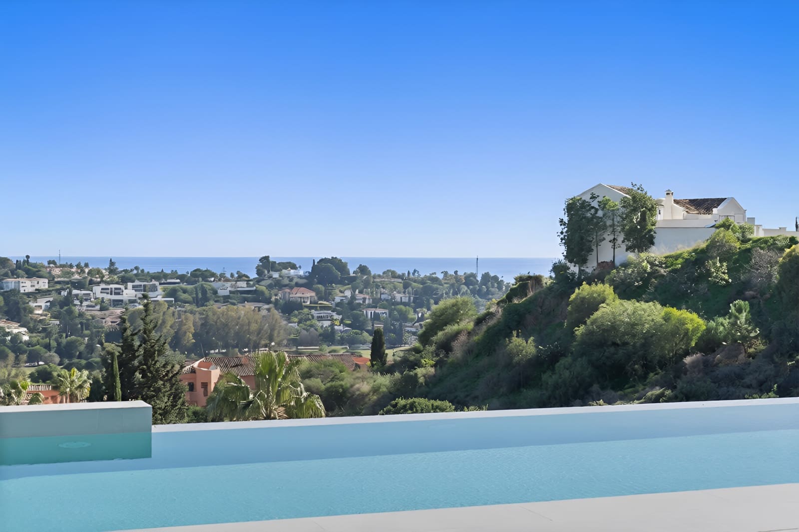 6 sovrum Villa till salu i Benahavis med pool garage - 8 395 000 € (Ref: 9891888)
