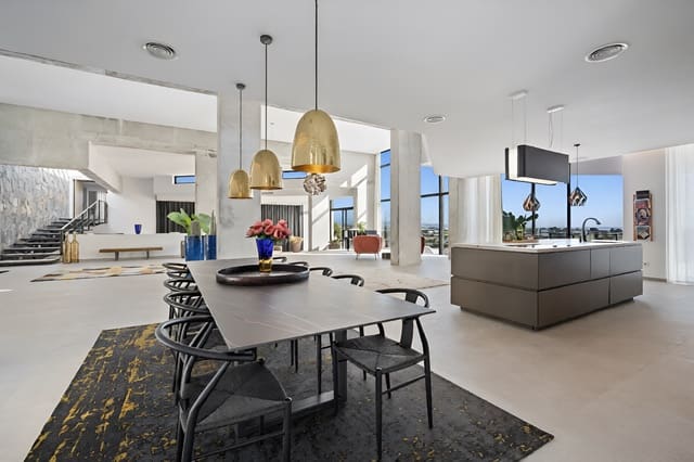 6 soverom Villa til salgs i El Paraíso, Benahavís med svømmebasseng garasje - € 8 395 000 (Ref: 9891888)
