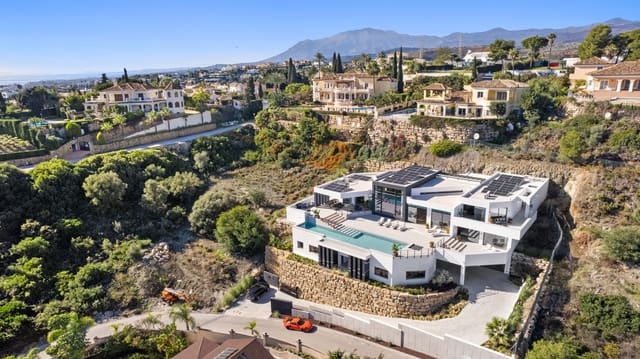 6 soverom Villa til salgs i El Paraíso, Benahavís med svømmebasseng garasje - € 8 395 000 (Ref: 9891888)