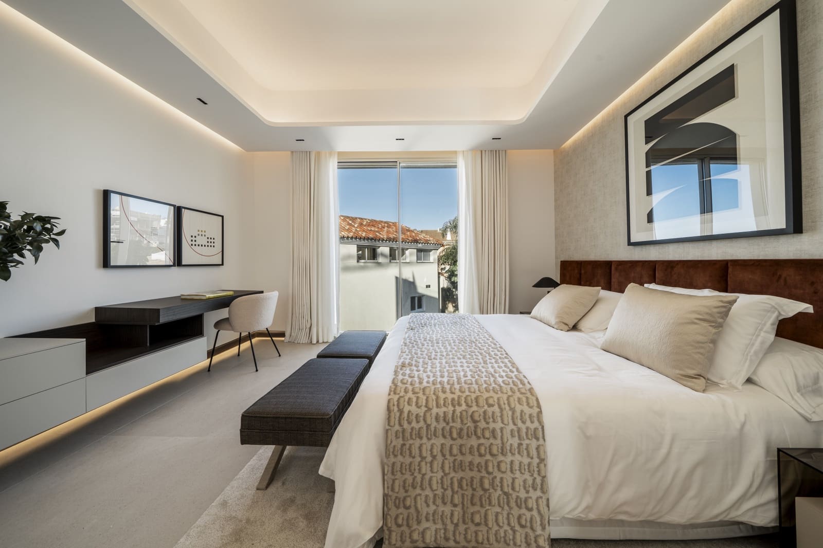 4 Zimmer Villa zu verkaufen in Marbella mit Pool Garage - 4.500.000 € (Ref: 9891889)