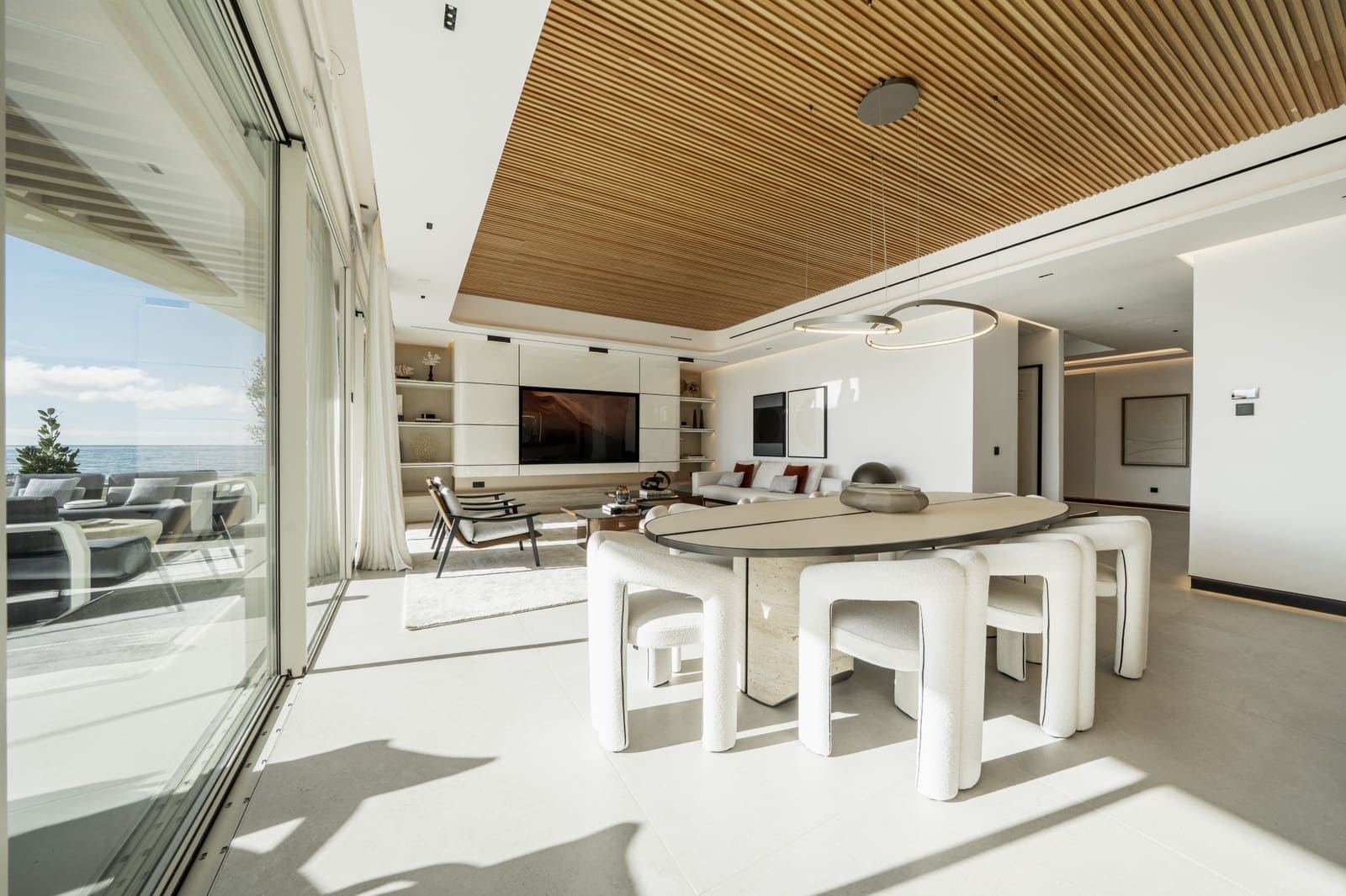 4 Zimmer Villa zu verkaufen in Marbella mit Pool Garage - 4.500.000 € (Ref: 9891889)