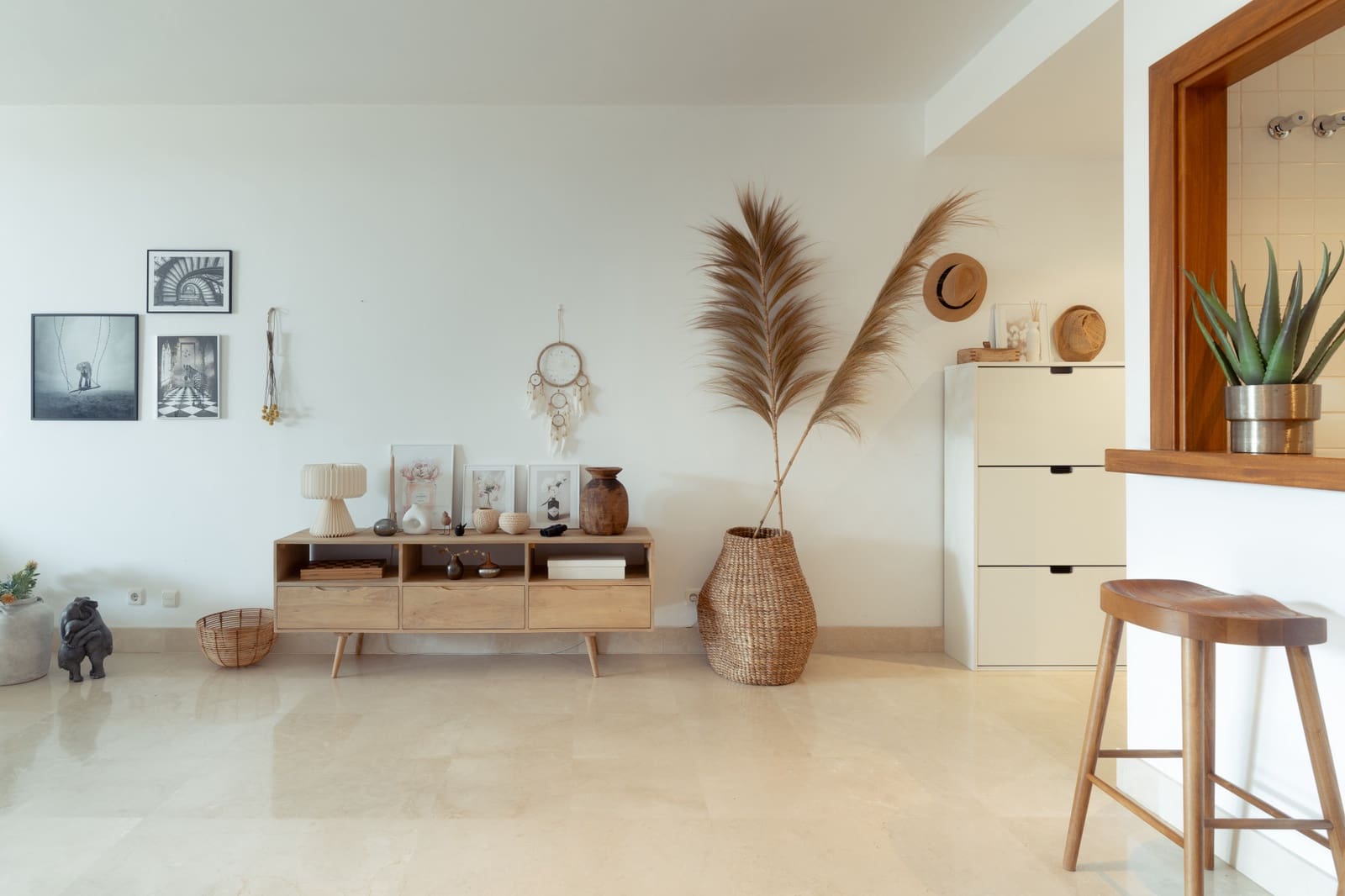 2 sypialnia Apartament na sprzedaż w Nueva Andalucia z basenem garażem - 595 000 € (Ref: 9894011)