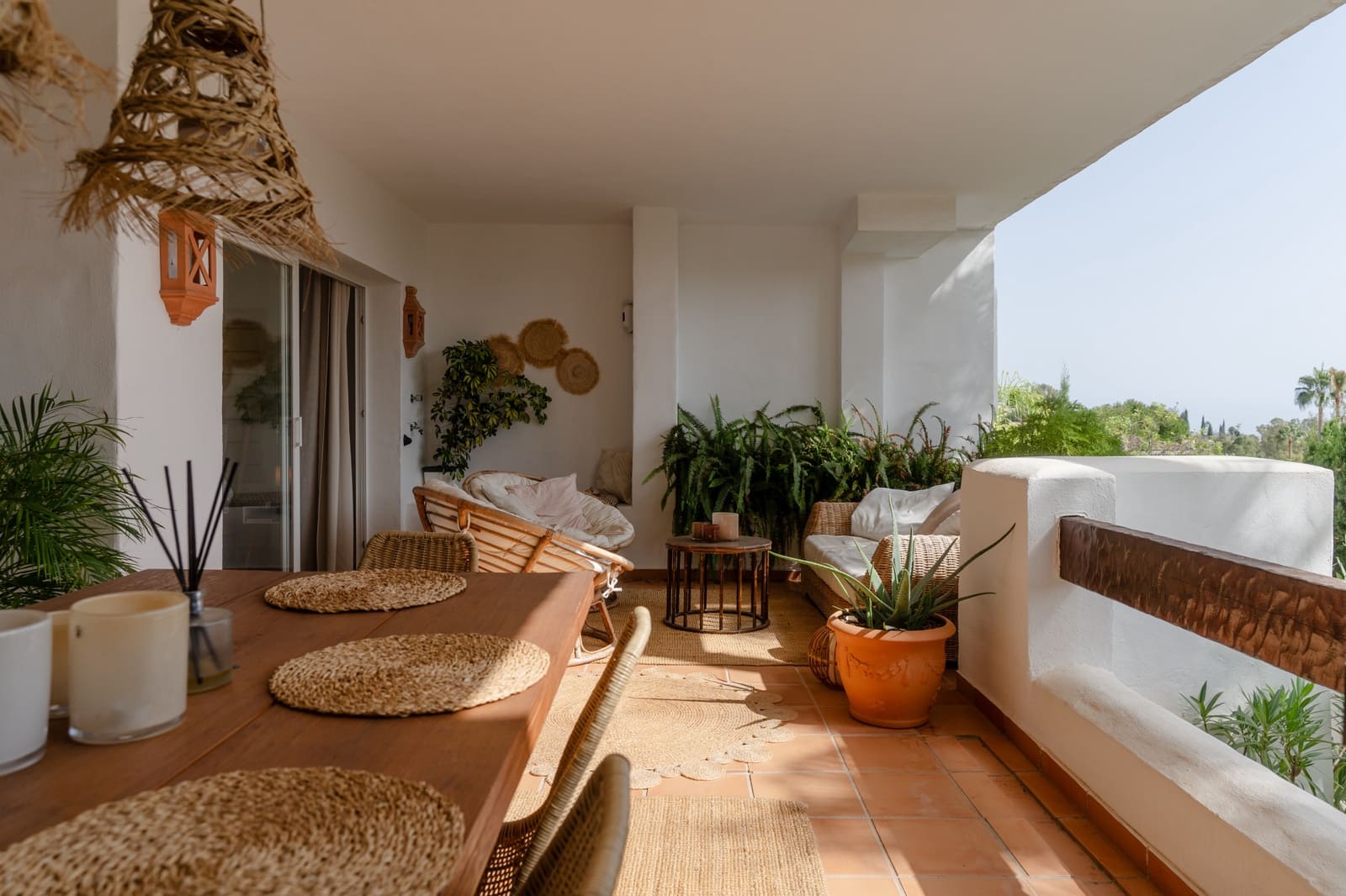 2 sypialnia Apartament na sprzedaż w Nueva Andalucia z basenem garażem - 595 000 € (Ref: 9894011)