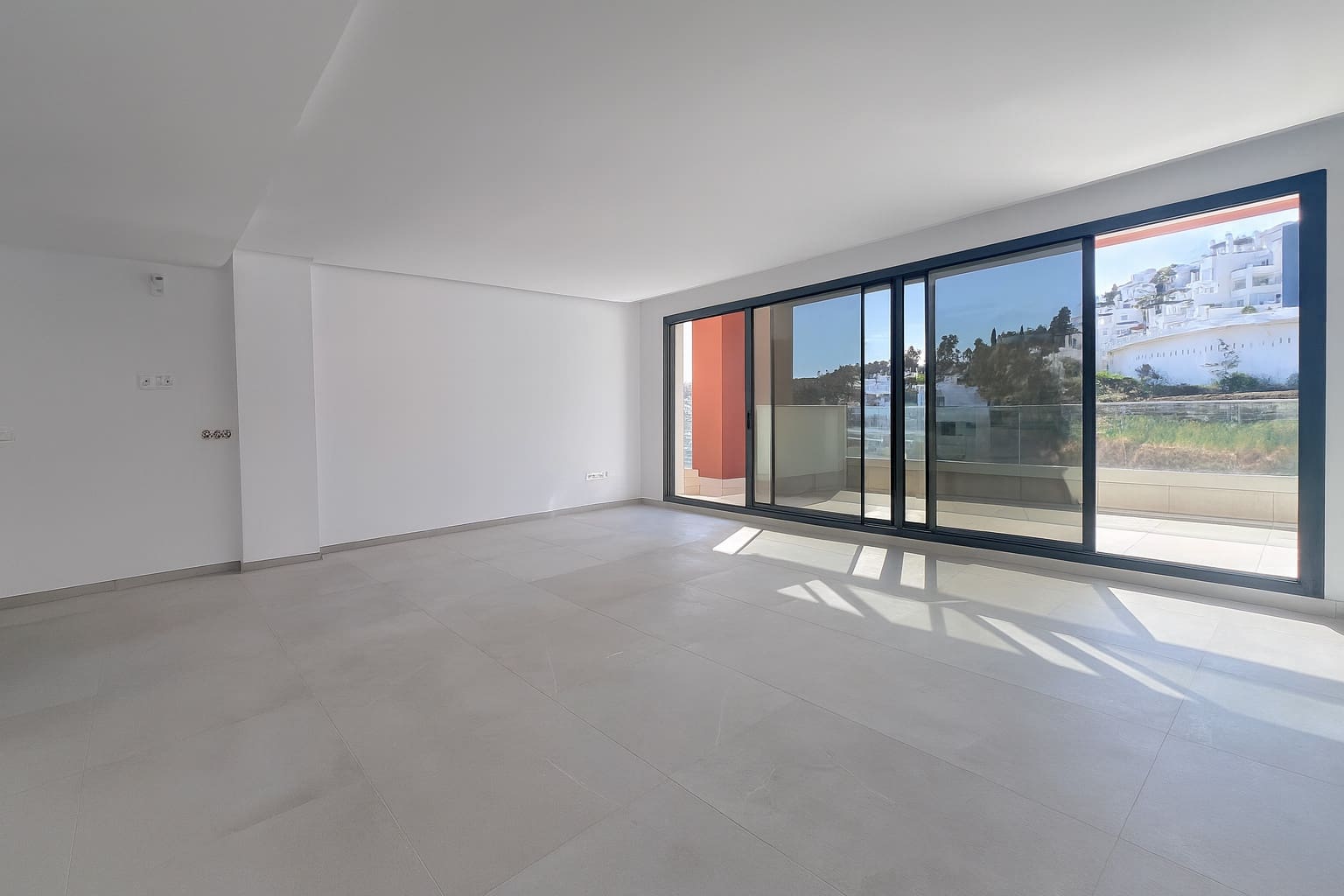 3 Zimmer Penthouse zu verkaufen in La Quinta mit Pool Garage - 1.295.000 € (Ref: 9906833)