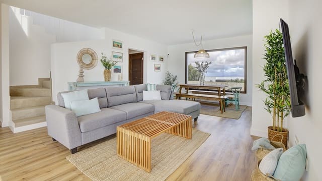 4 camera da letto Villa in vendita in La Oliva con piscina garage - 795.000 € (Rif: 9844703)