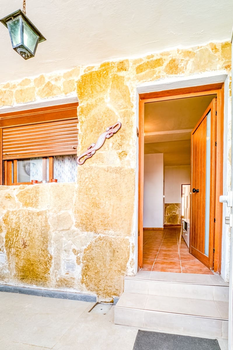 Casa de 6 habitaciones en Puerto del Rosario en venta - 295.000 € (Ref: 9974263)