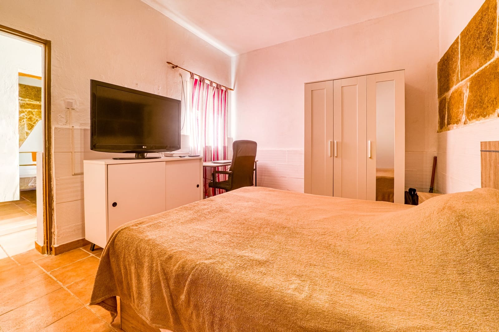 Casa de 6 habitaciones en Puerto del Rosario en venta - 295.000 € (Ref: 9974263)