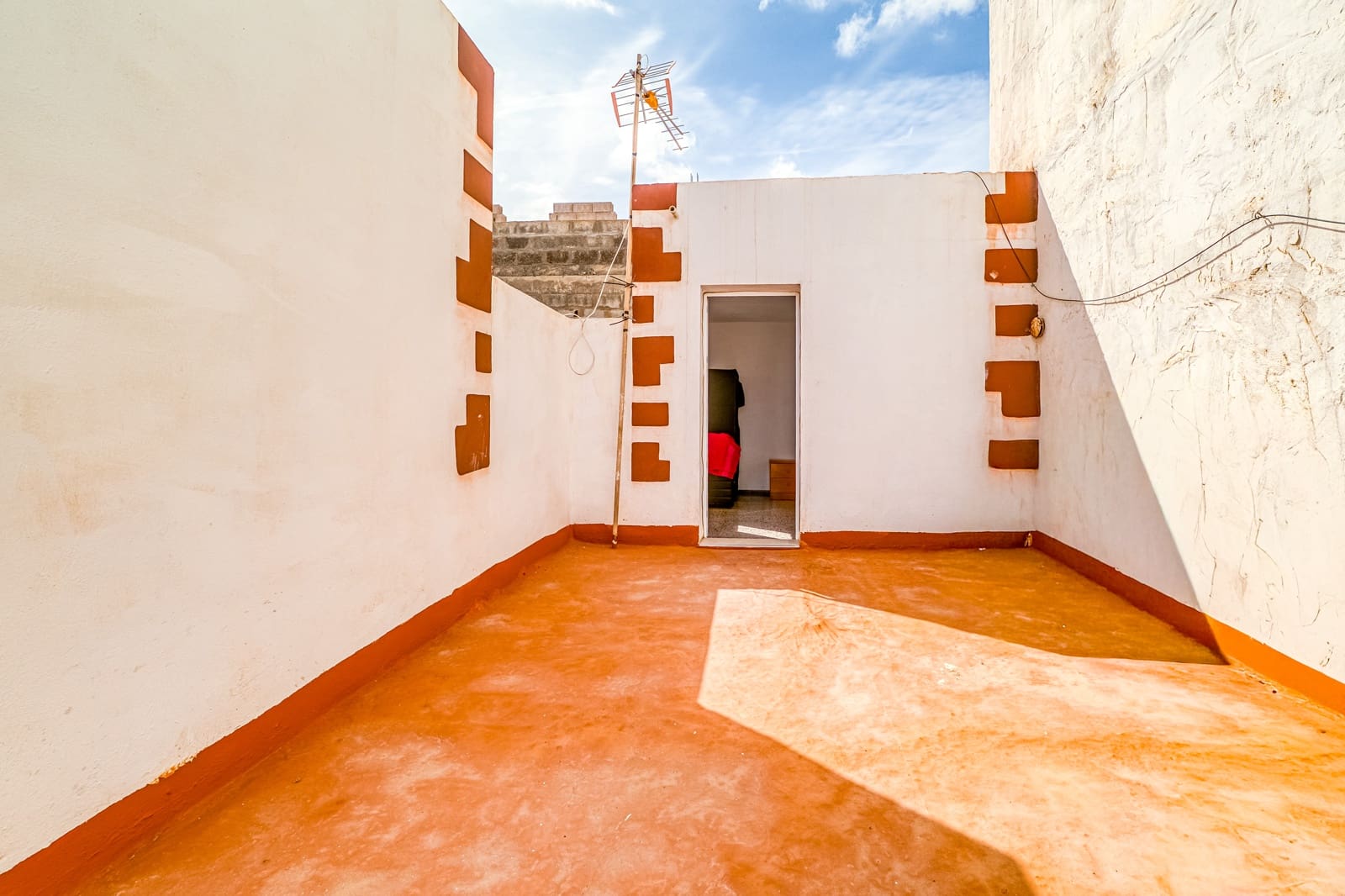 Casa de 6 habitaciones en Puerto del Rosario en venta - 295.000 € (Ref: 9974263)