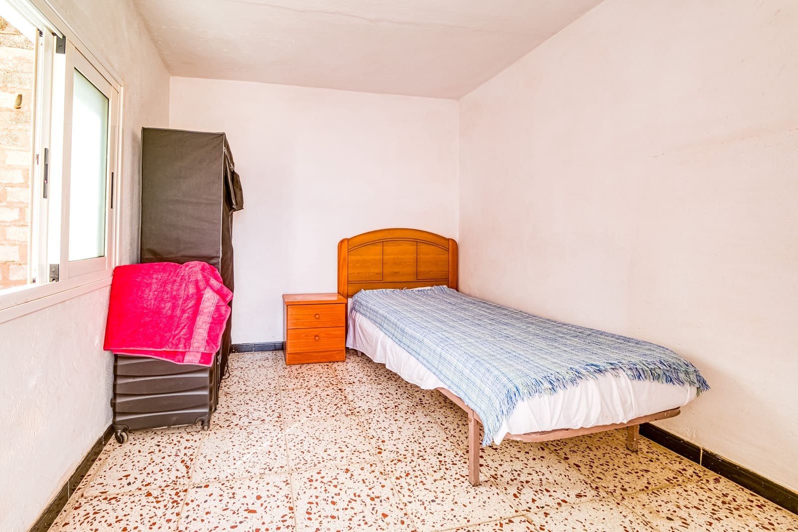 Casa de 6 habitaciones en Puerto del Rosario en venta - 295.000 € (Ref: 9974263)
